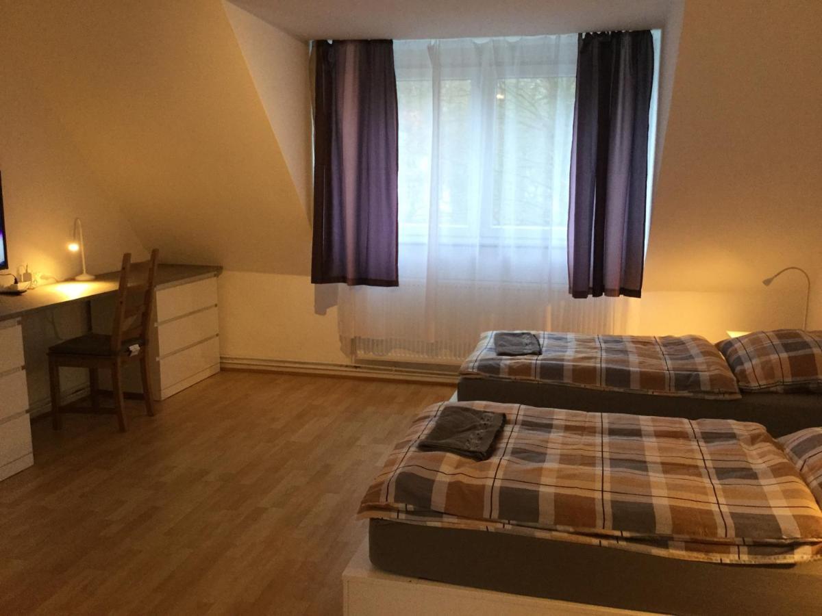 Ferienwohnung Am Uniklinik Любек Екстер'єр фото