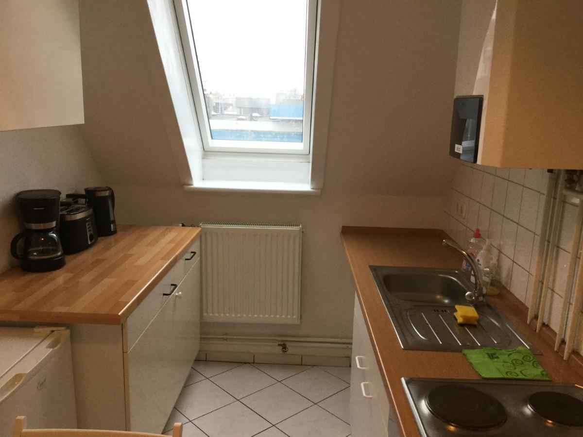 Ferienwohnung Am Uniklinik Любек Екстер'єр фото